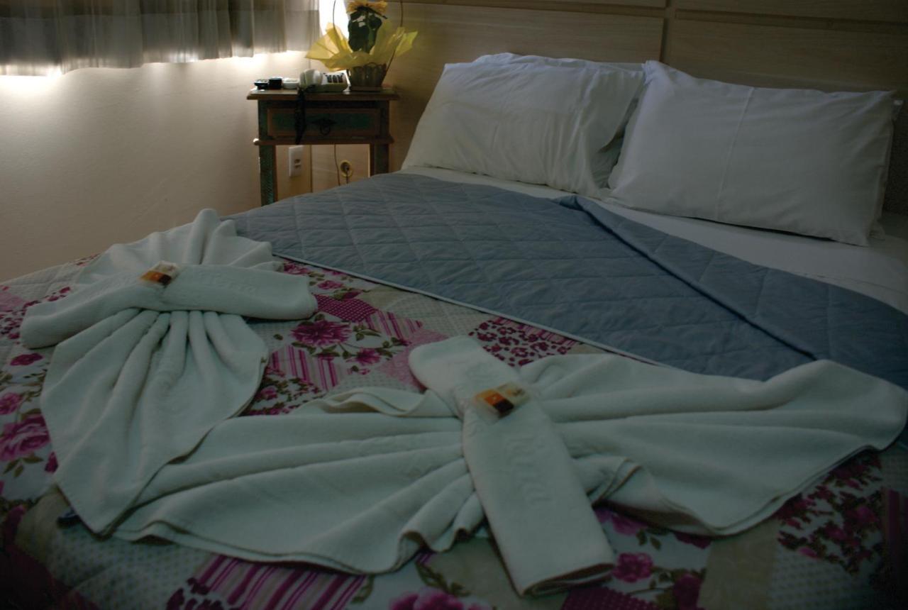 Hotel Cheiro Da Terra ซานตาบาร์บารา ดูเวสชิ ภายนอก รูปภาพ